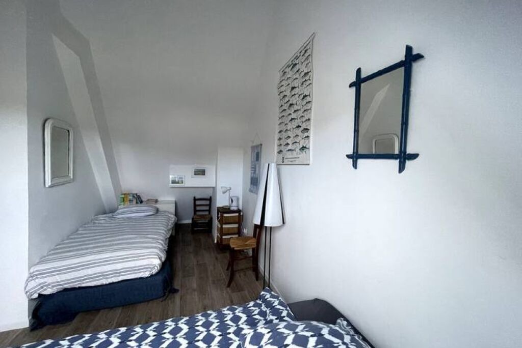 Photo of Bedroom in Commes