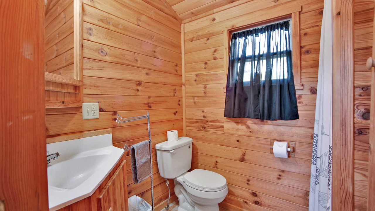Photo of Bathroom in Knoxville