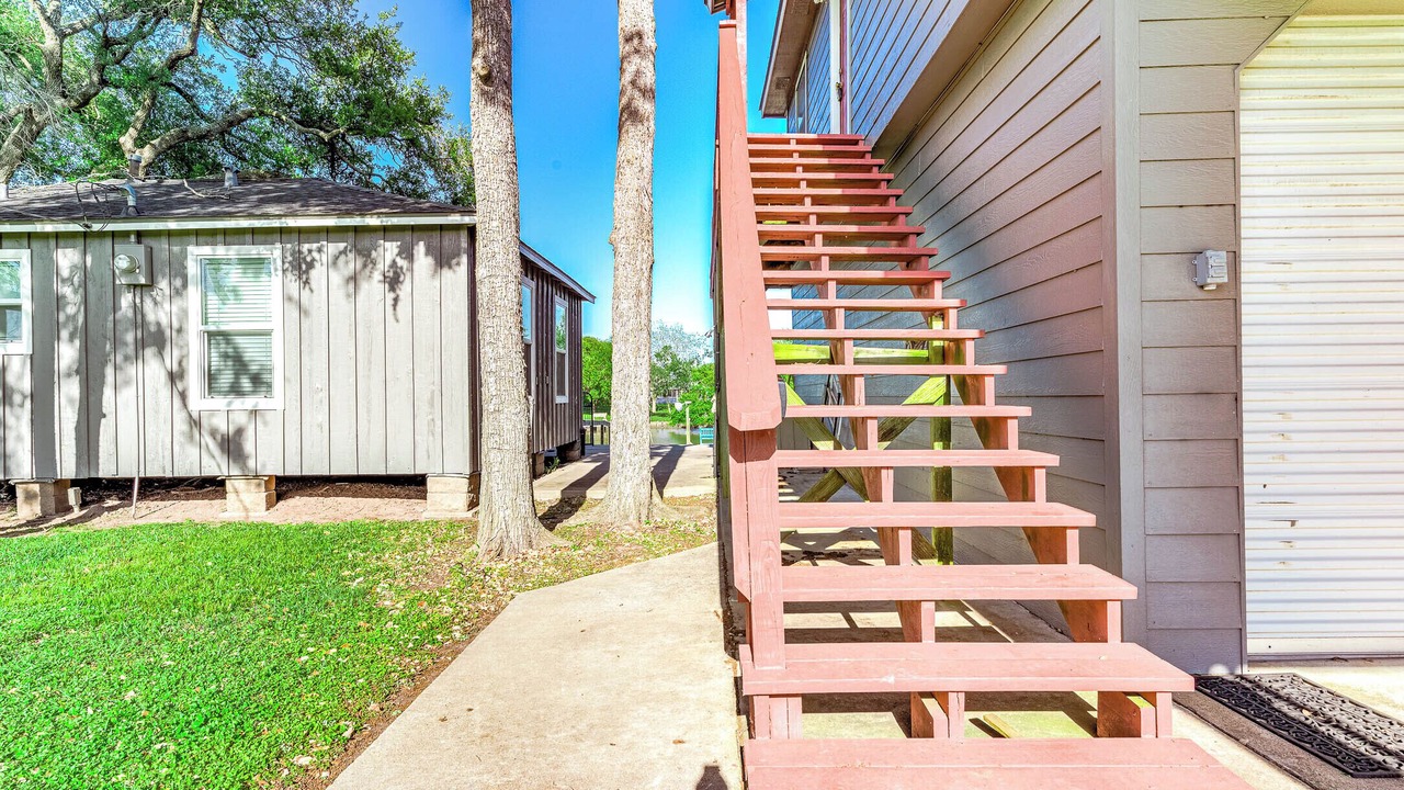 Photo of Outdoor in Cedar Lane