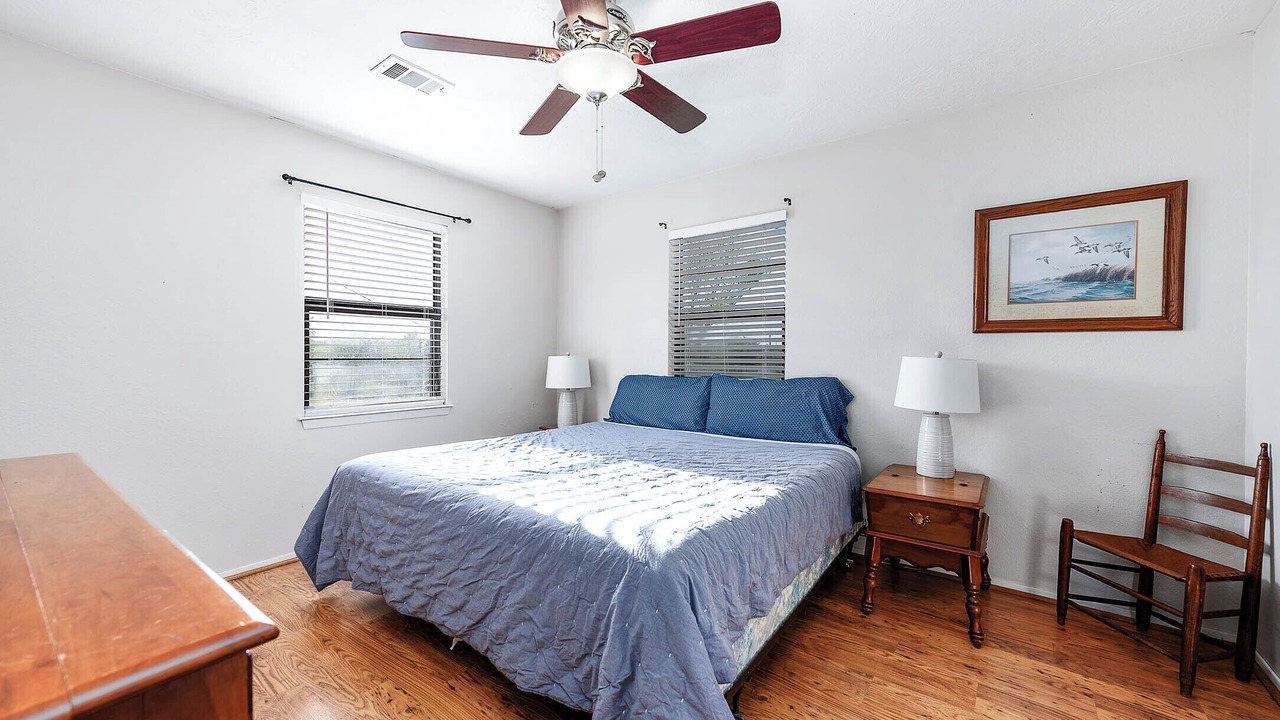 Photo of Bedroom in Cedar Lane