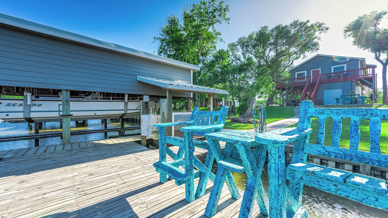 Photo of Patio Balcony in Cedar Lane
