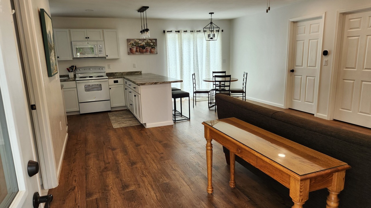 Photo of Livingroom in Knoxville