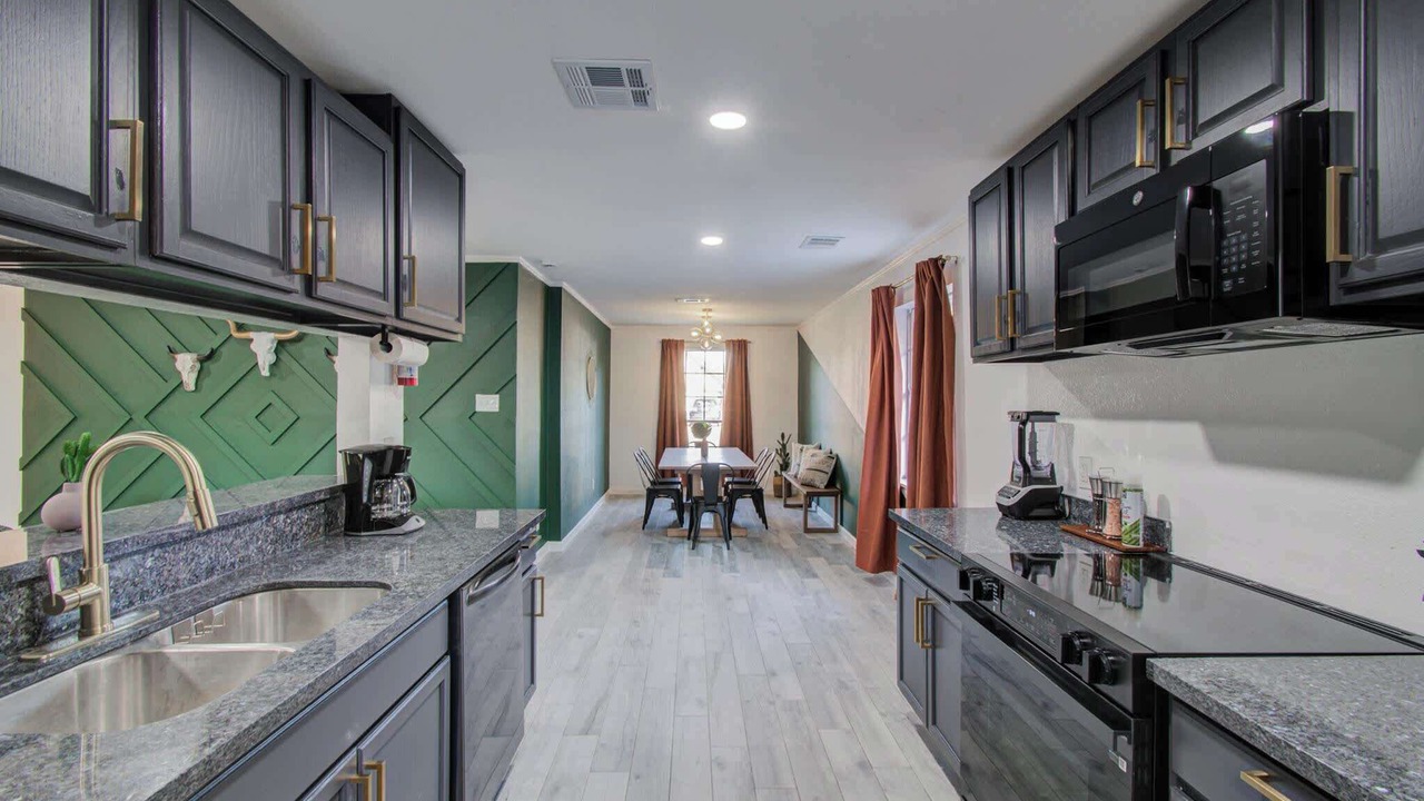Photo of Kitchen in Southbelt/Ellington