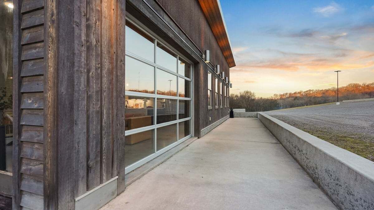 Photo of Outdoor in Kedron
