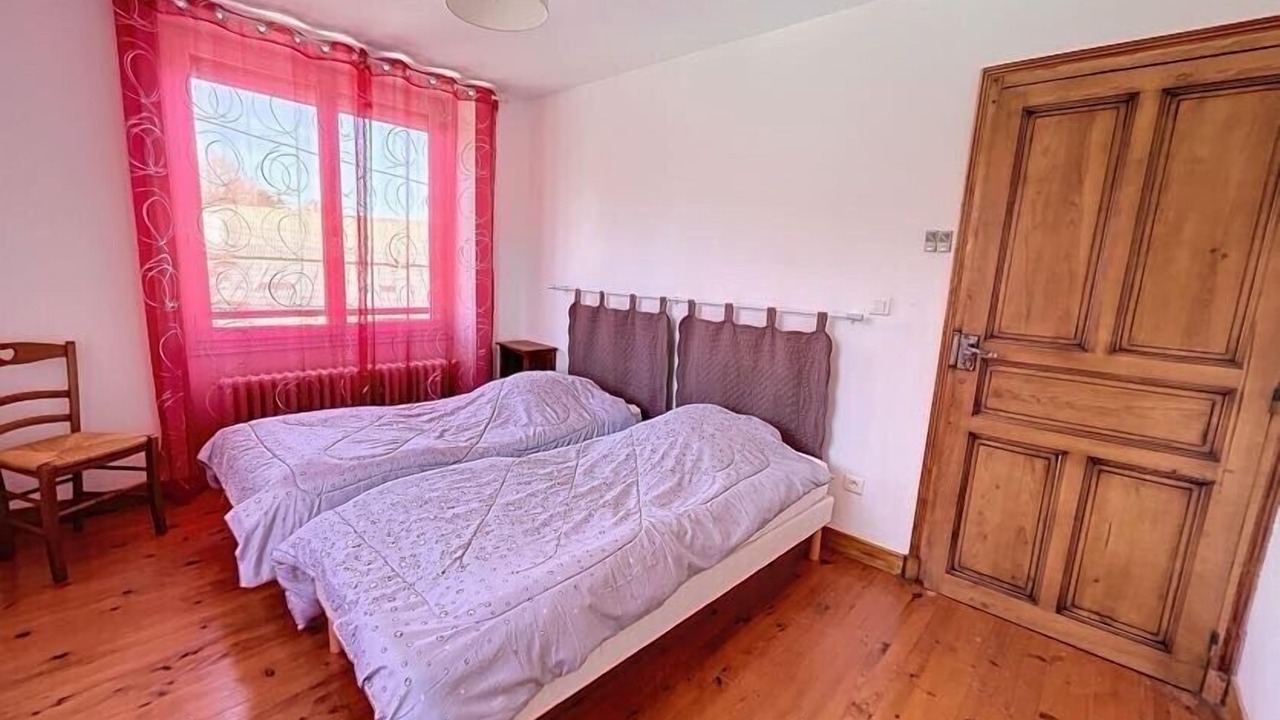 Photo of Bedroom in Druelle Balsac