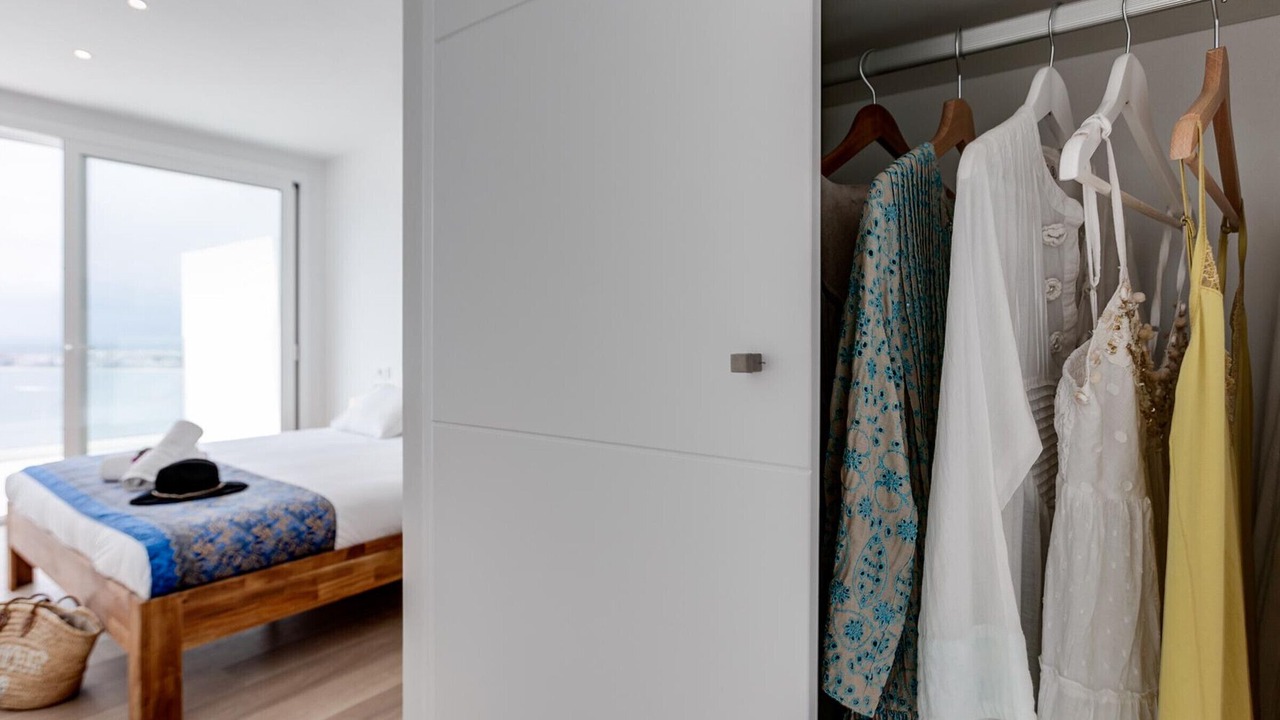 Photo of Bedroom in Roses Town Center