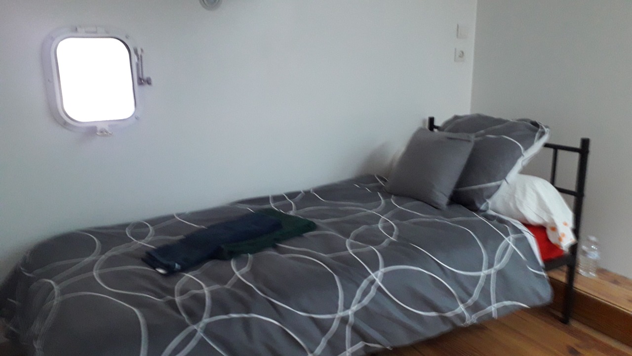 Photo of Bedroom in Coutras