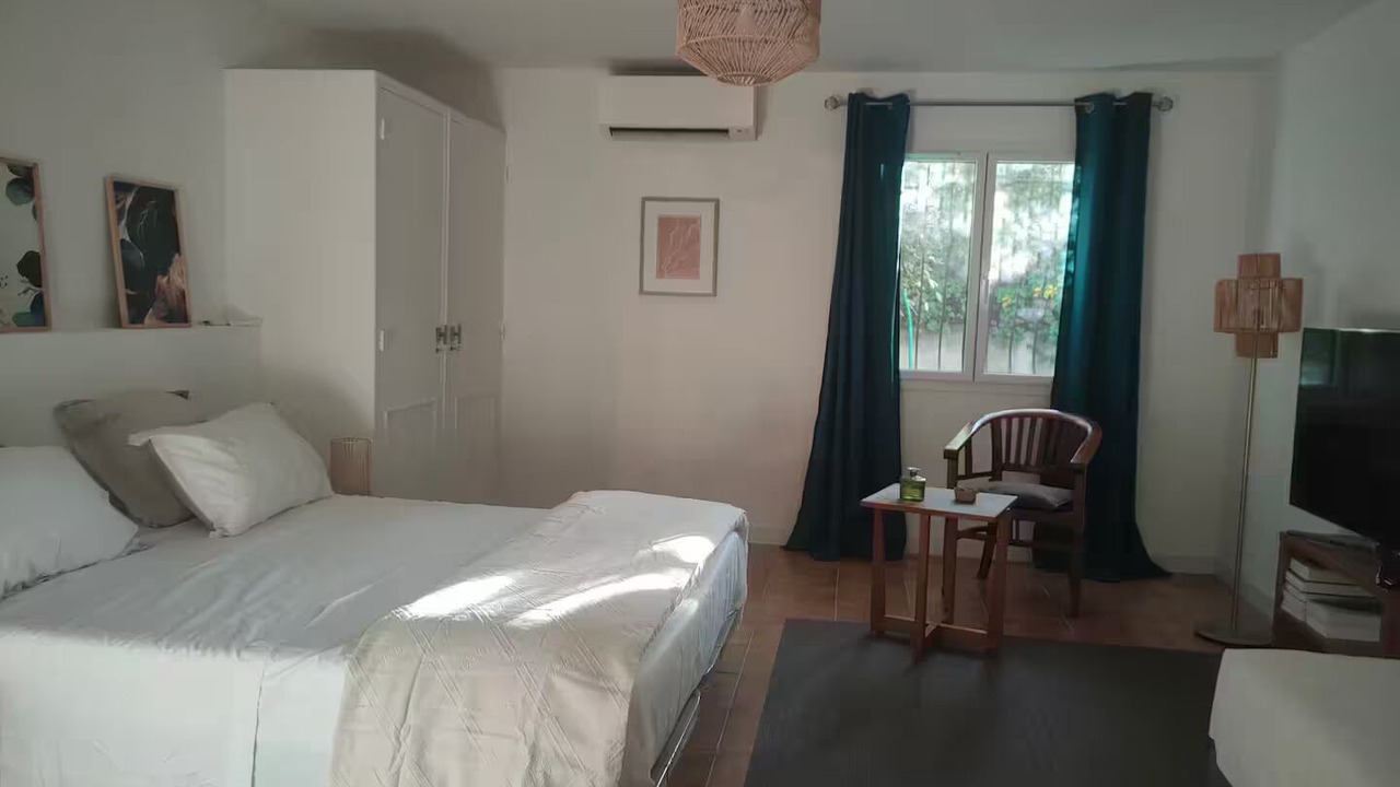 Photo of Bedroom in Montesquieu-des-Alberes