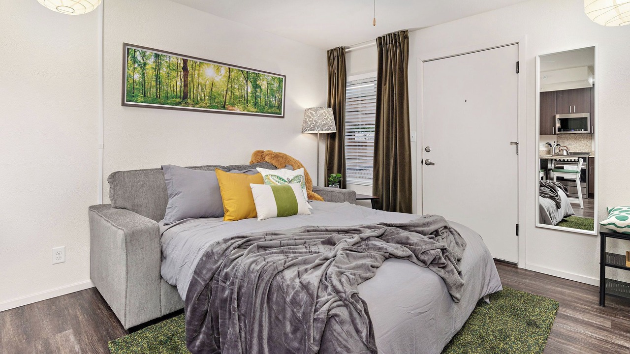Photo of Bedroom in Prairie Village