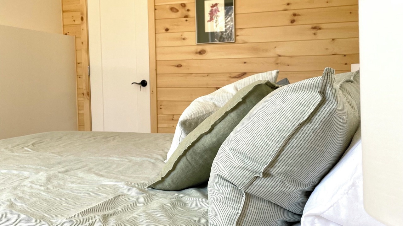 Photo of Bedroom in Saint-Anicet