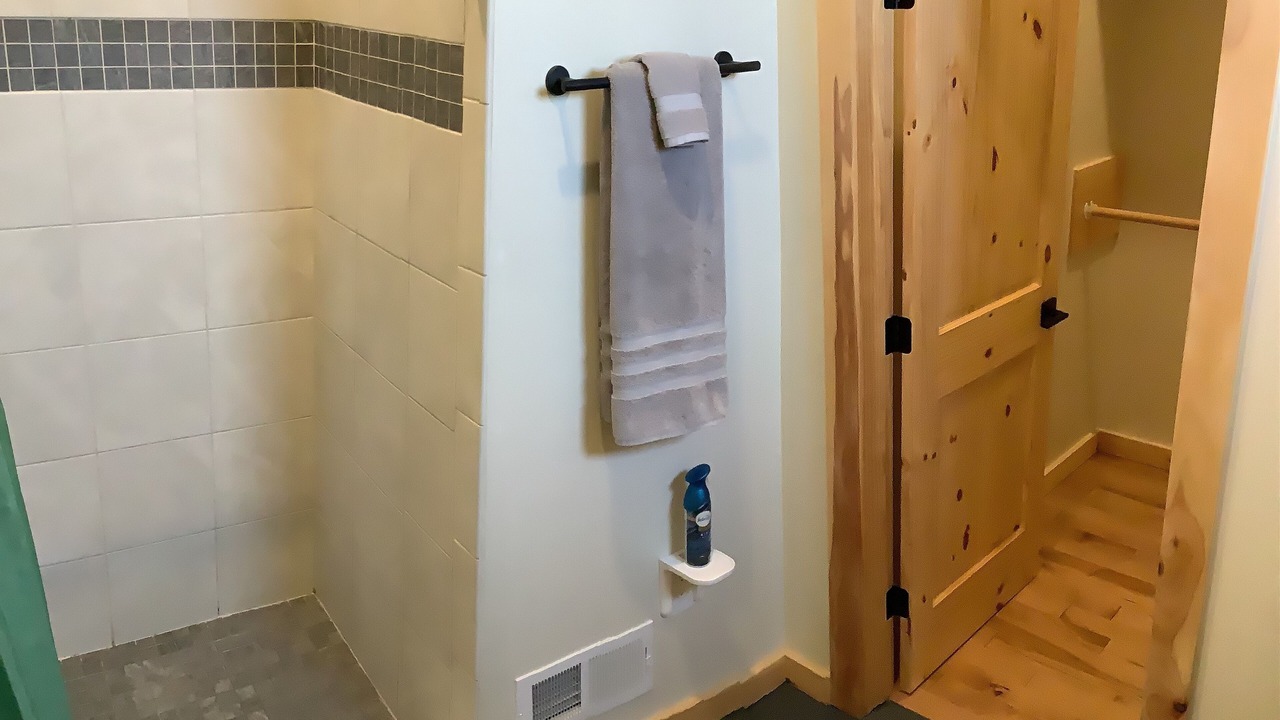 Photo of Bathroom in Ontario City