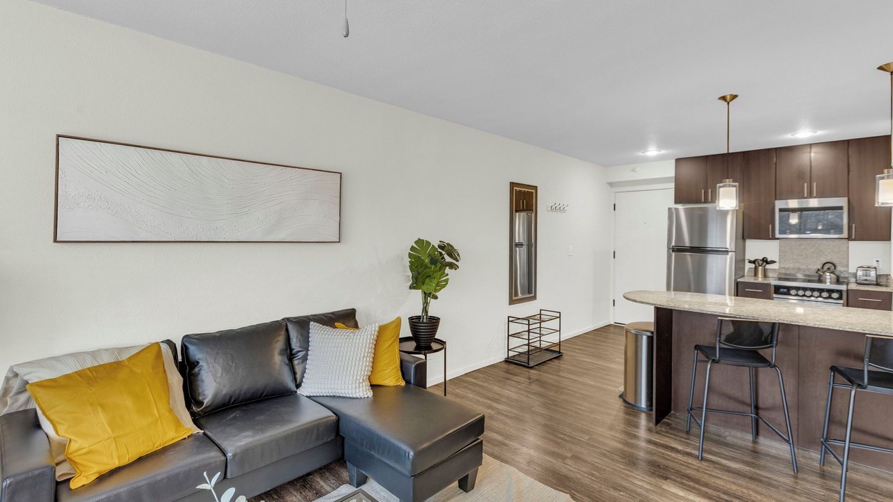 Photo of Livingroom in Overland Park