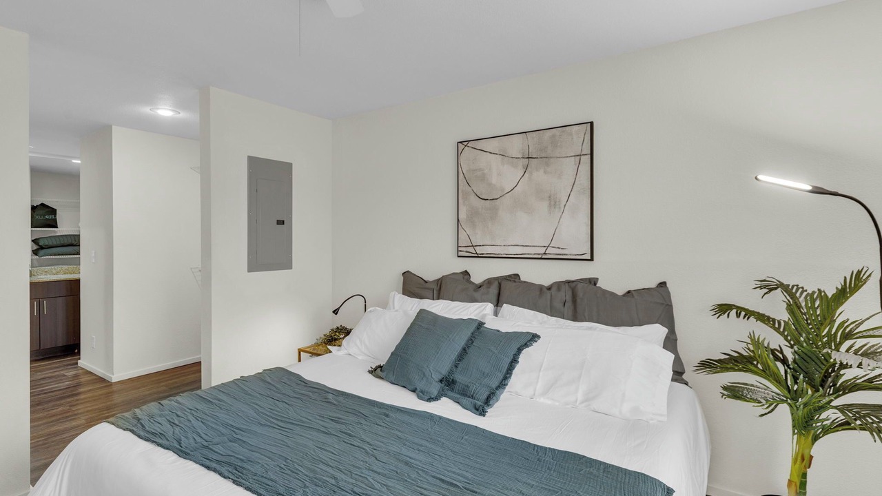 Photo of Bedroom in Overland Park