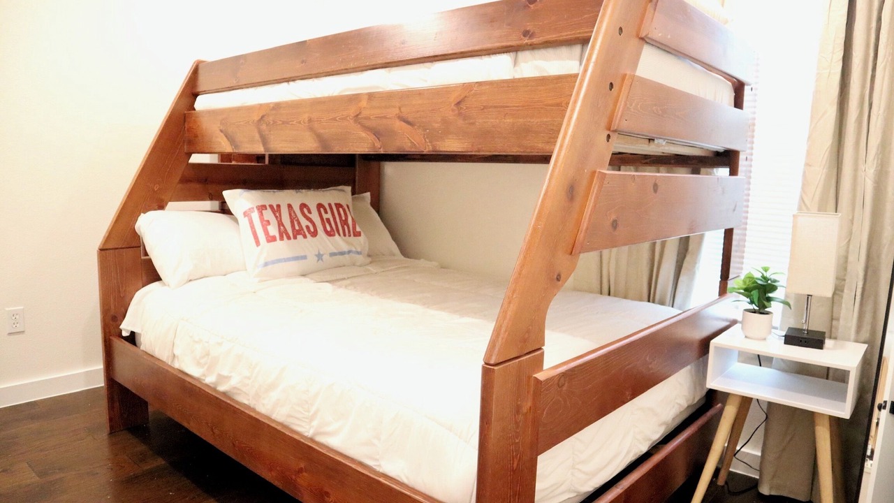 Photo of Bedroom in Manor