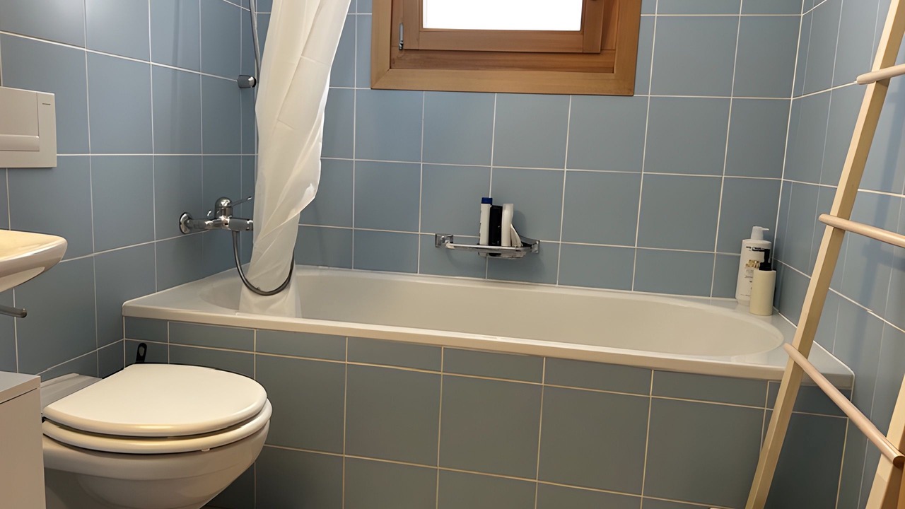 Photo of Bathroom in S-chanf