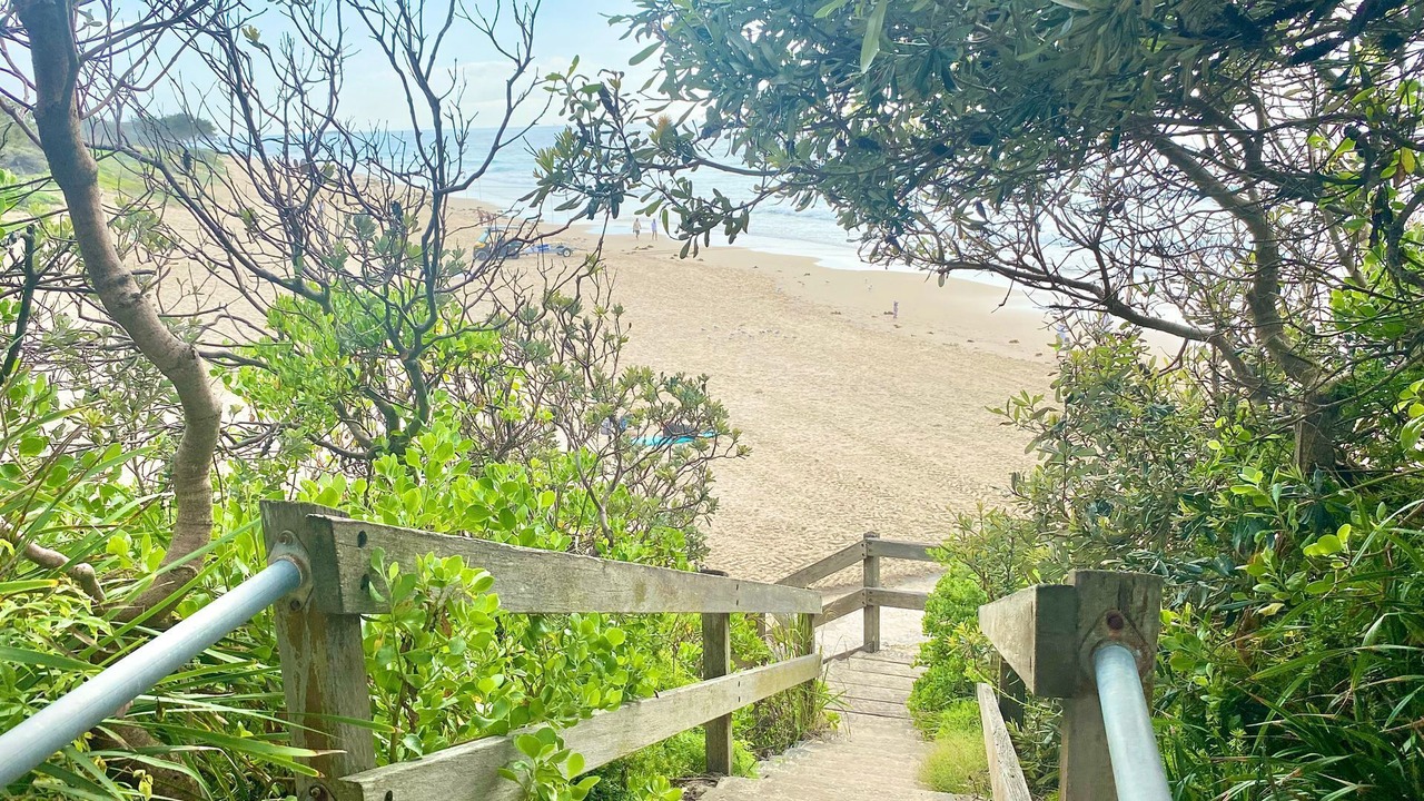 Photo of Others in Caves Beach