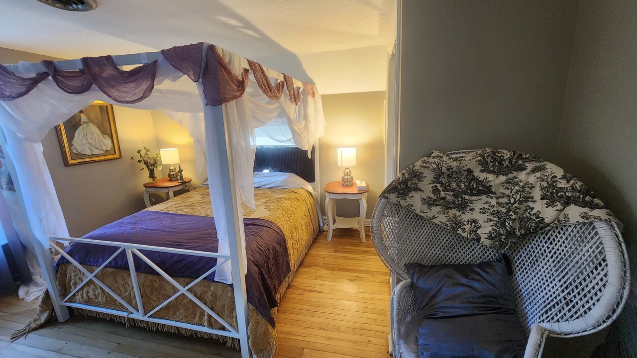 Photo of Bedroom in Hickman