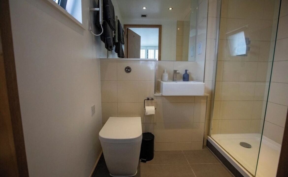 Photo of Bathroom in Dalgarno