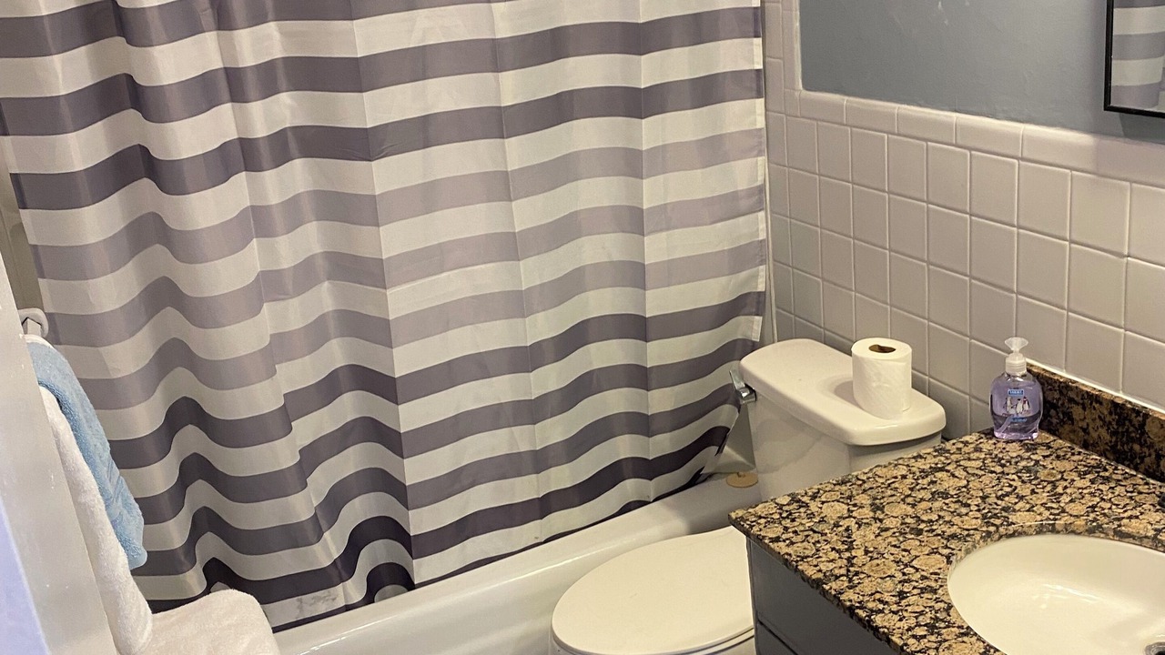 Photo of Bathroom in La Follette