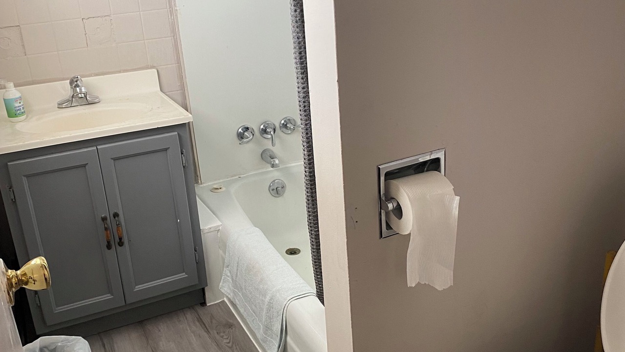 Photo of Bathroom in La Follette