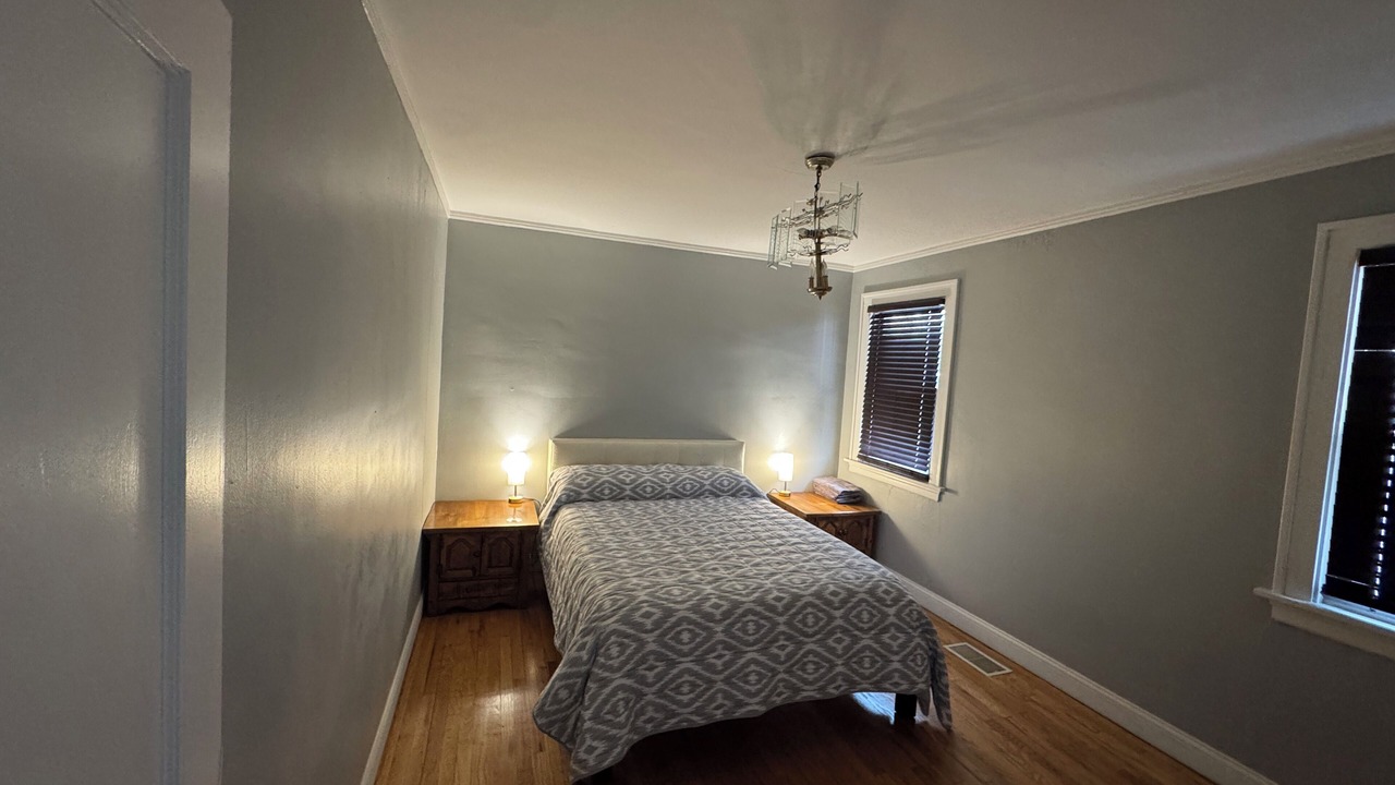 Photo of Bedroom in Chicago Lawn