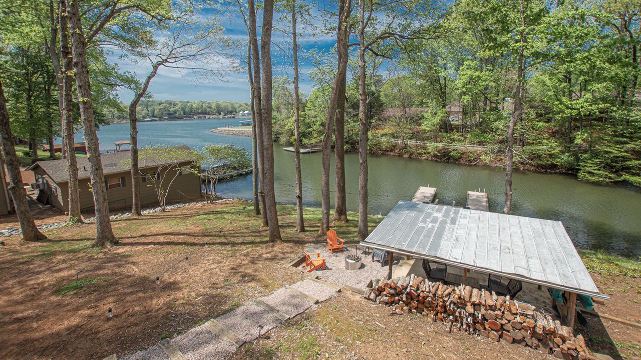 Photo of Outdoor in Sherrills Ford