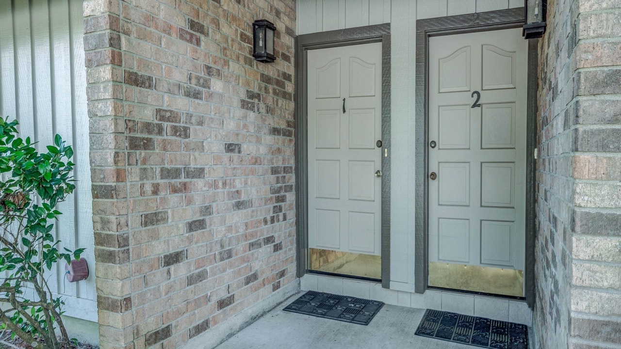Photo of Outdoor in Crown Colony