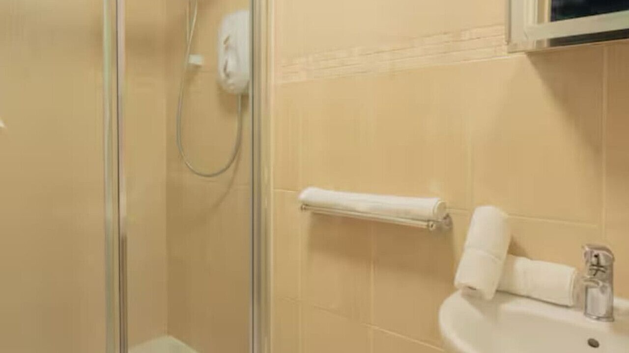 Photo of Bathroom in Brighton City Centre