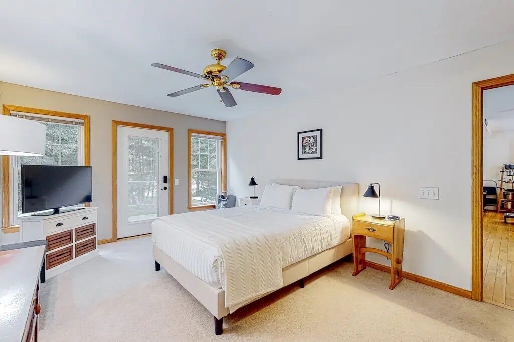 Photo of Bedroom in North Hero