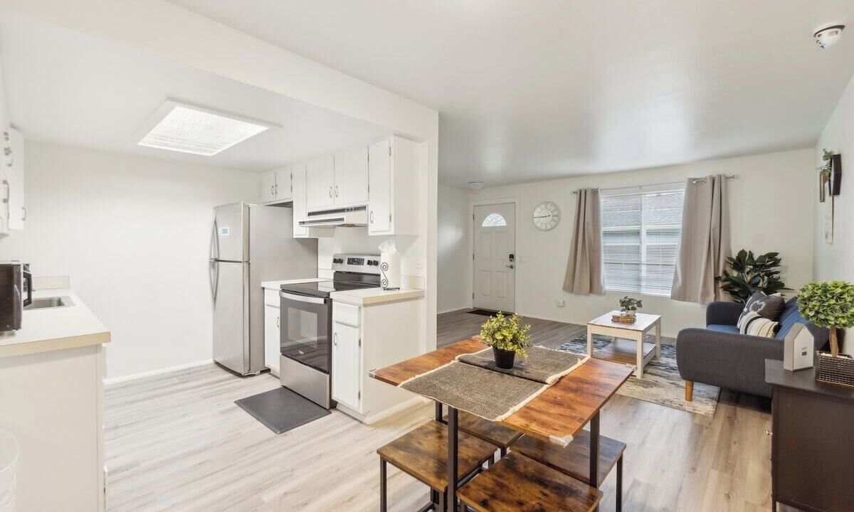 Photo of Kitchen in Lake Hills