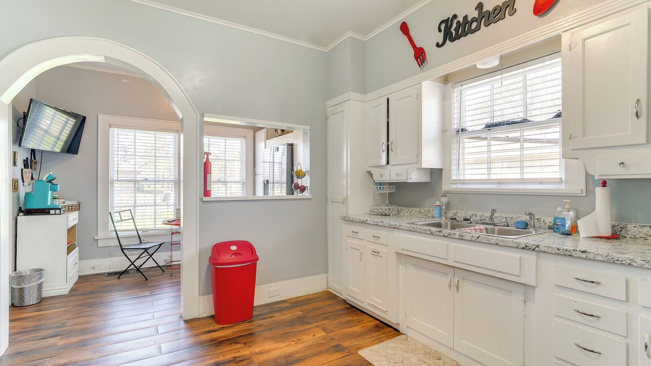 Photo of Kitchen in Vivian
