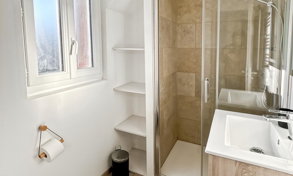 Photo of Bathroom in Mesnil-Val-Plage