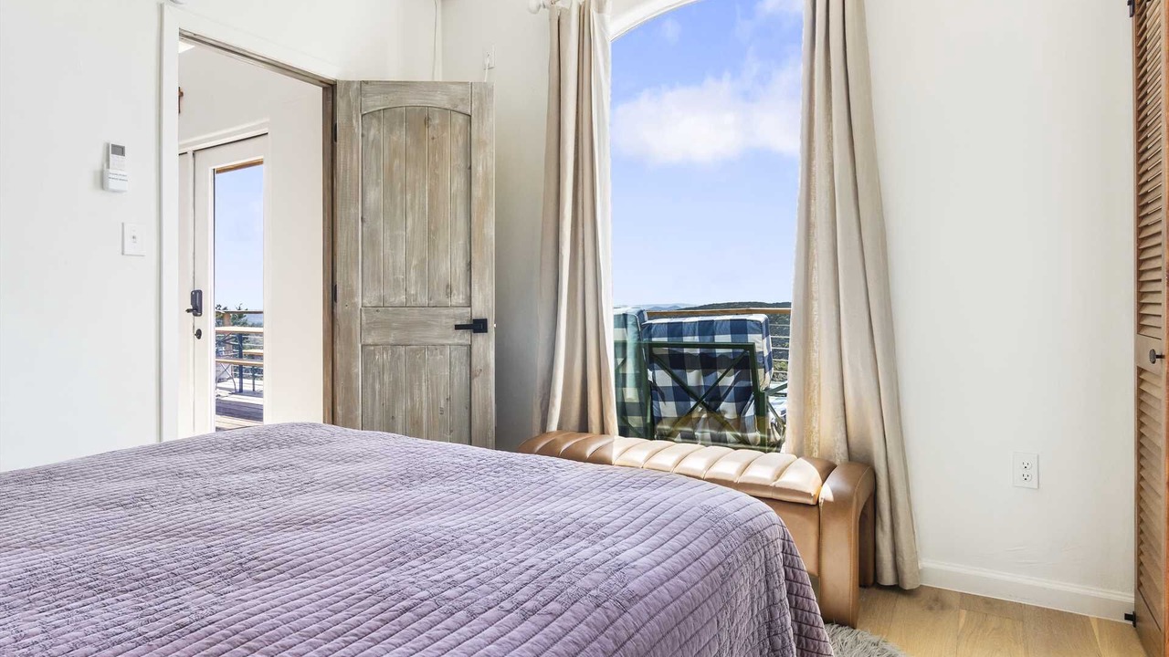 Photo of Bedroom in Leakey