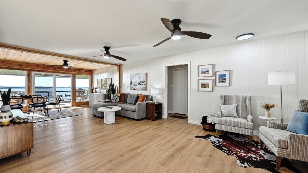 Photo of Livingroom in Tow