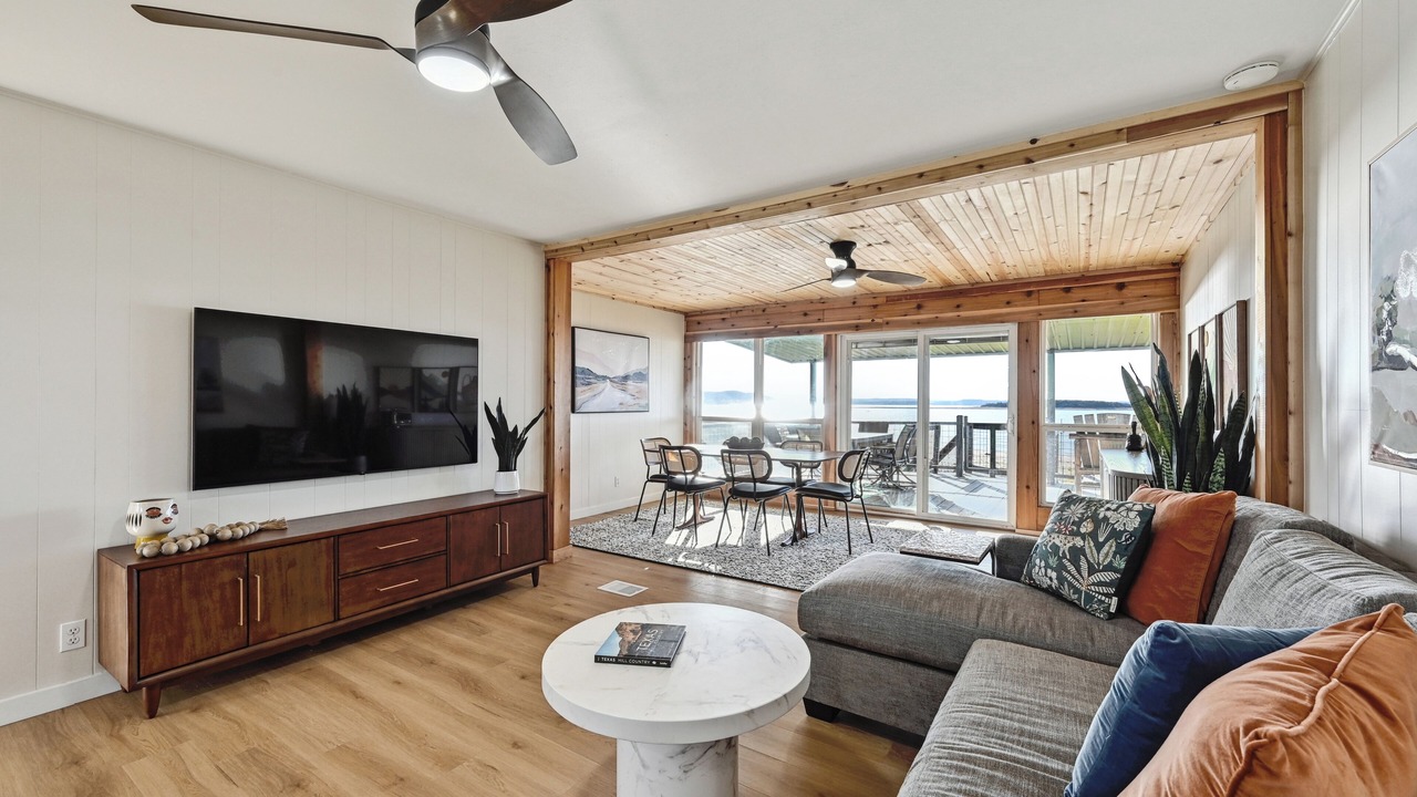Photo of Livingroom in Tow