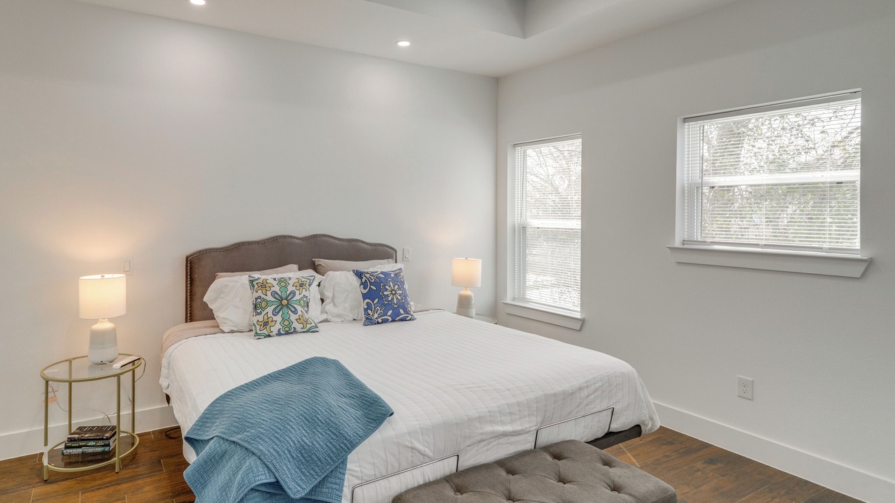 Photo of Bedroom in Garden Oaks