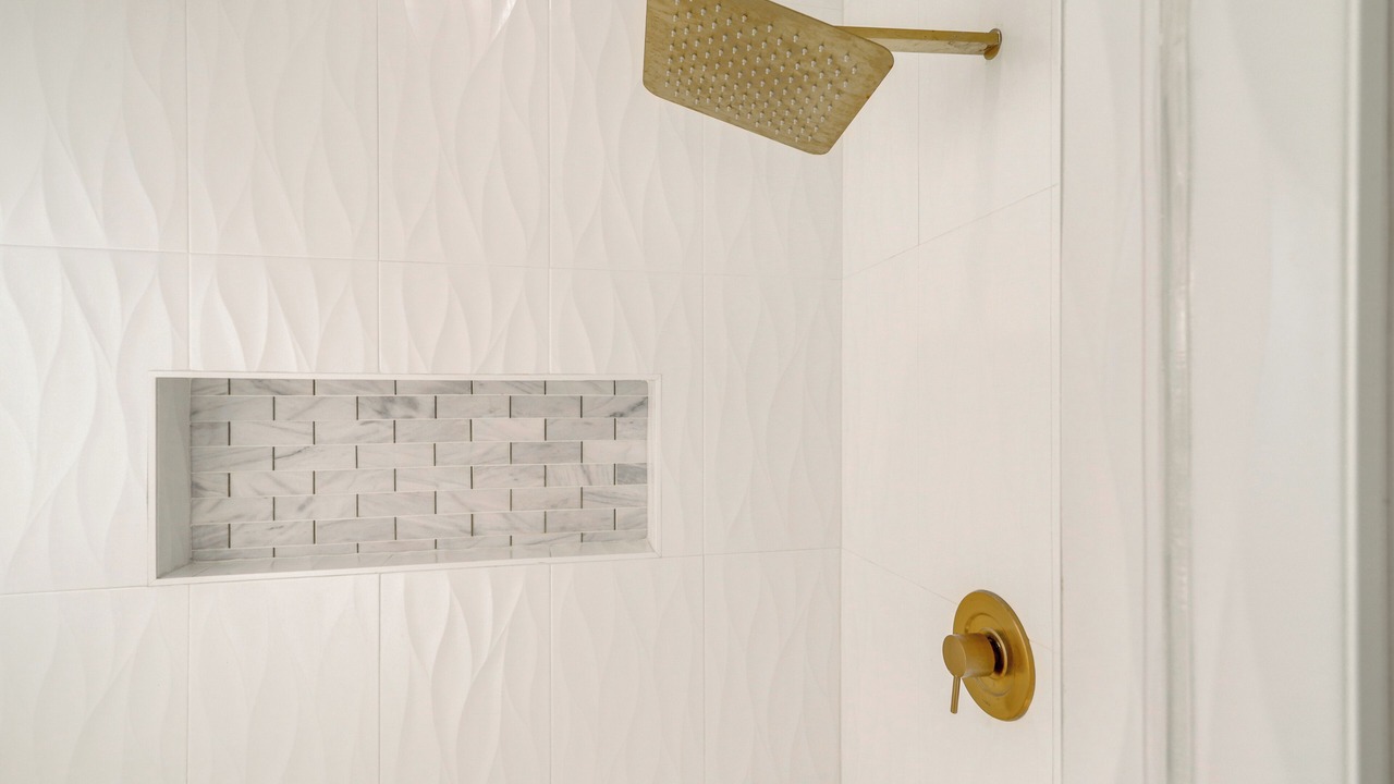 Photo of Bathroom in Garden Oaks