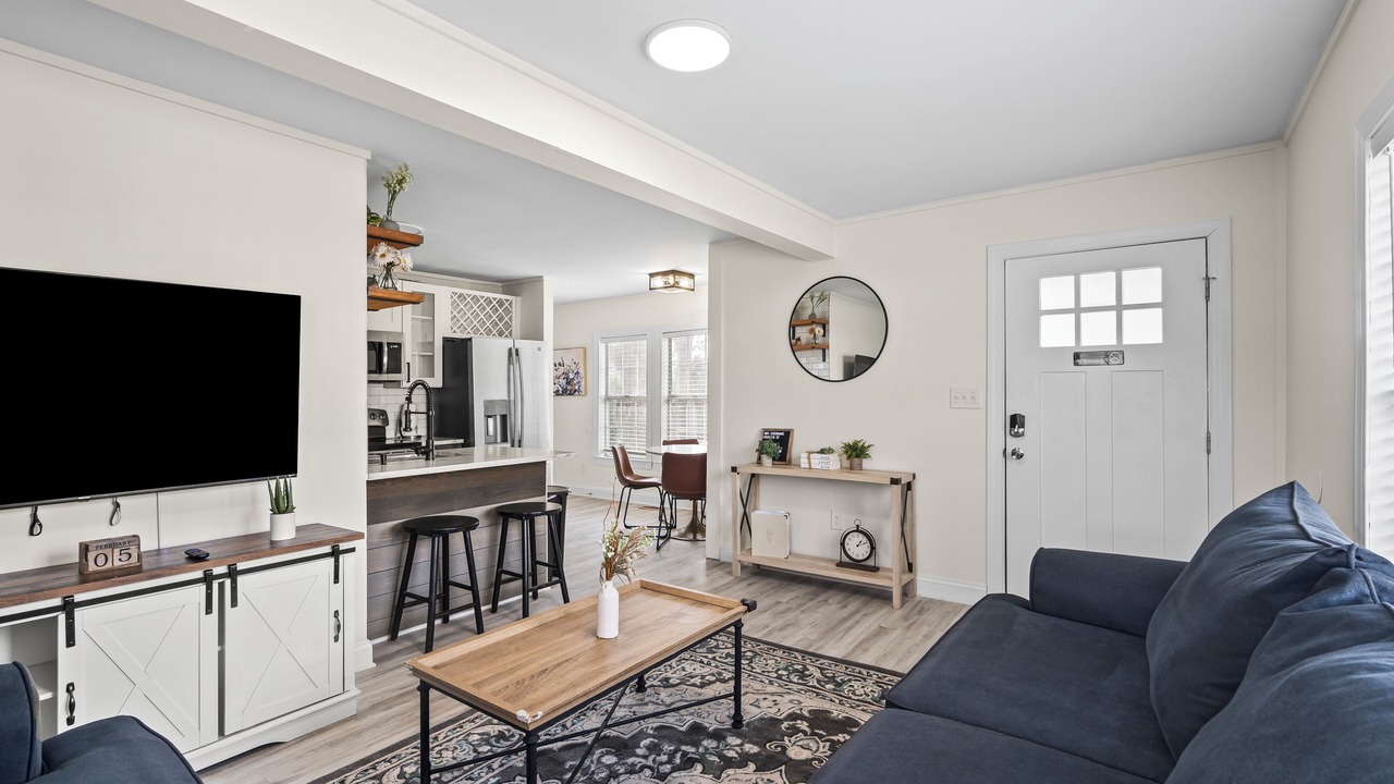 Photo of Livingroom in Paw Creek