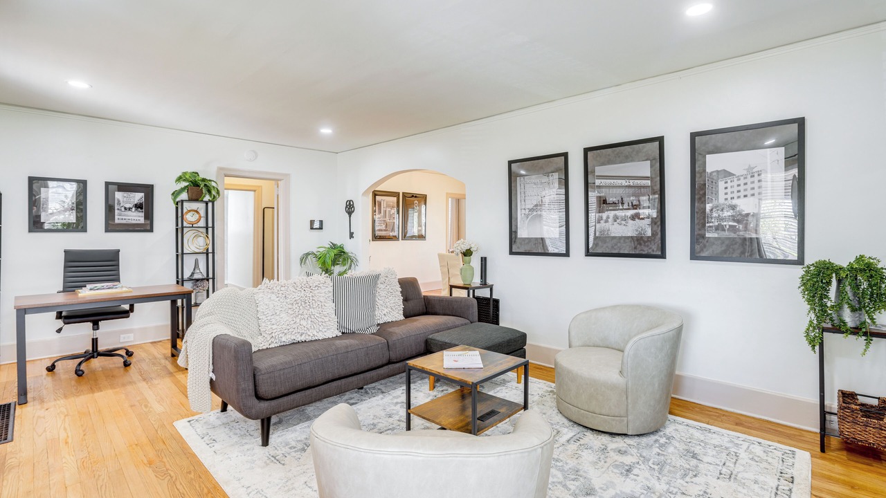 Photo of Livingroom in Birmingham