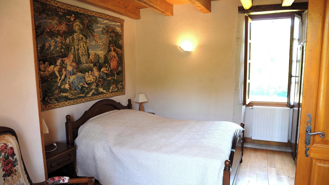 Photo of Bedroom in Montaigu-de-Quercy