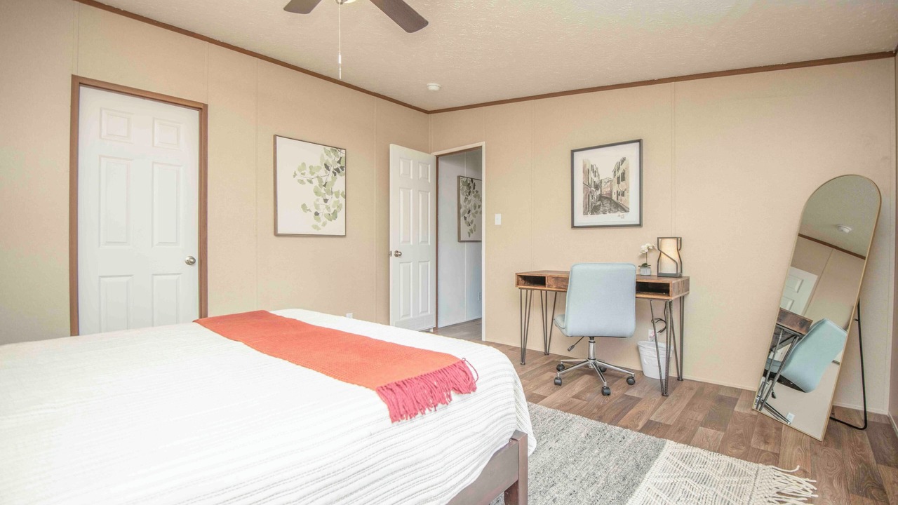 Photo of Bedroom in Greenway