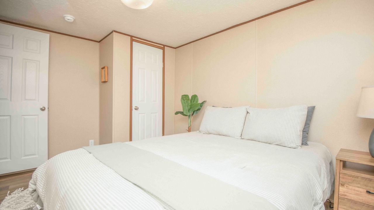 Photo of Bedroom in Greenway