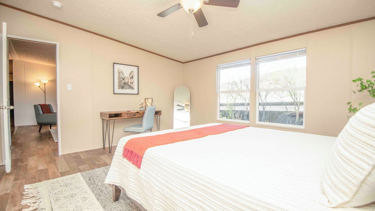Photo of Bedroom in Greenway