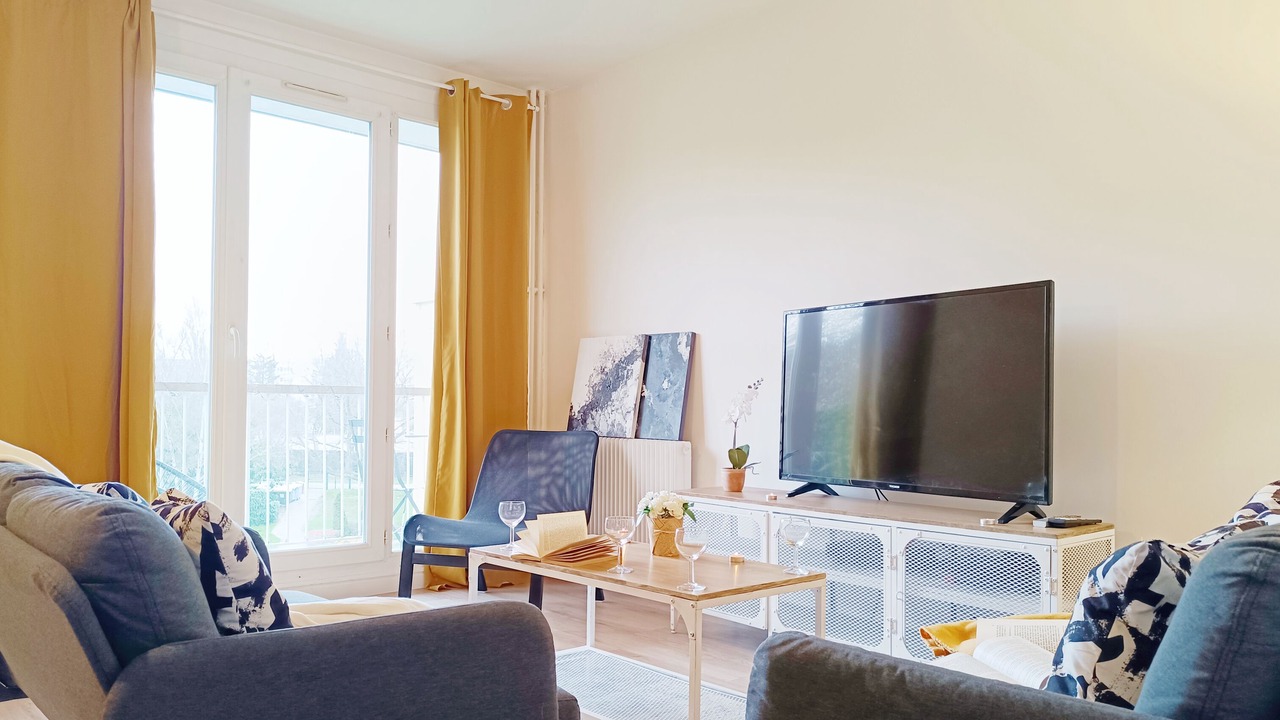 Photo of Bedroom in Plaisir