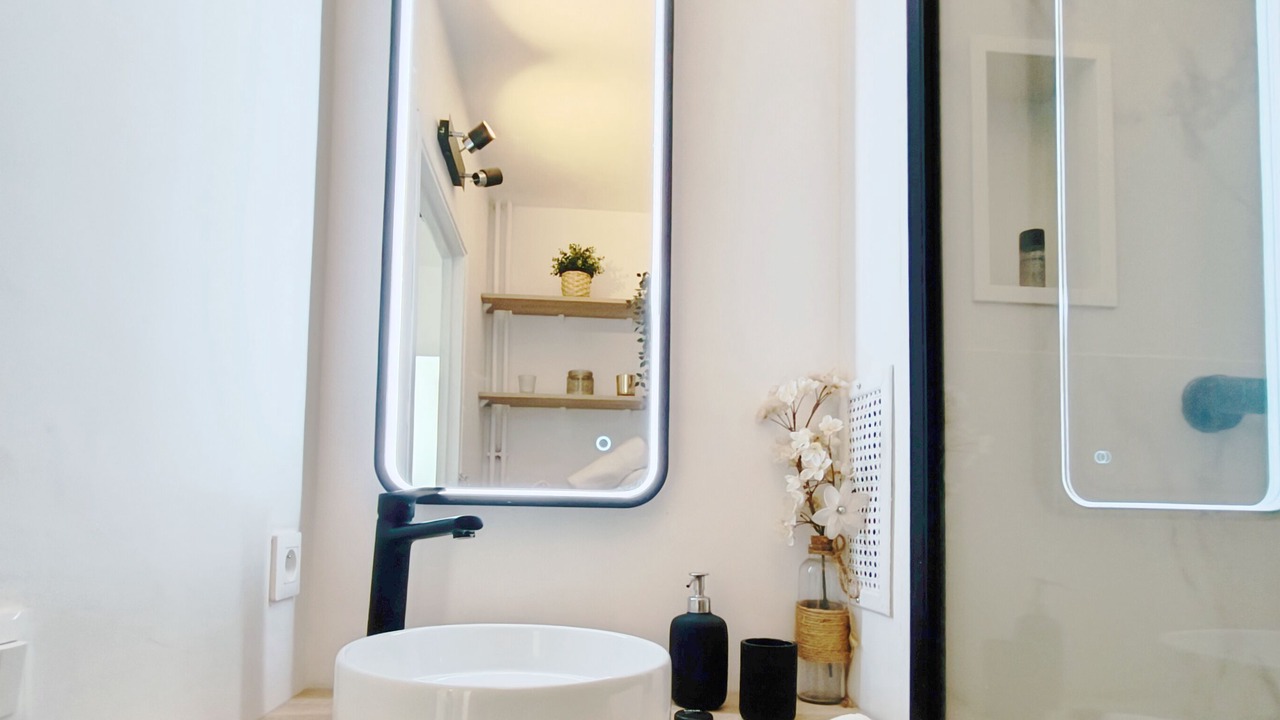Photo of Bathroom in Plaisir