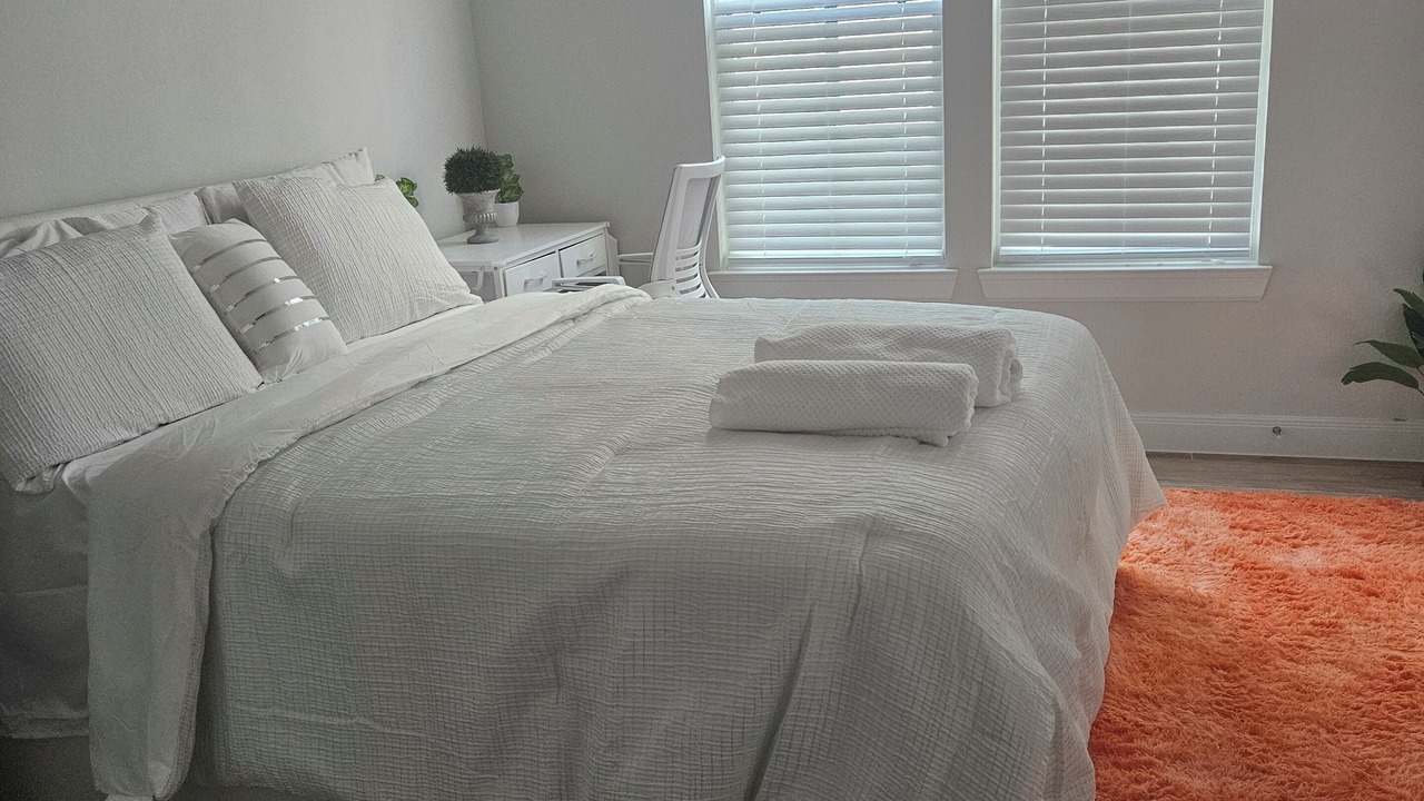 Photo of Bedroom in South Main