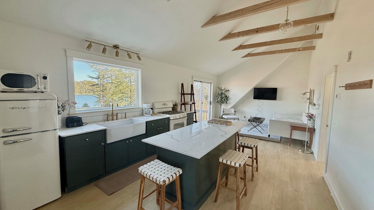 Photo of Kitchen in Mid-Coast and Islands