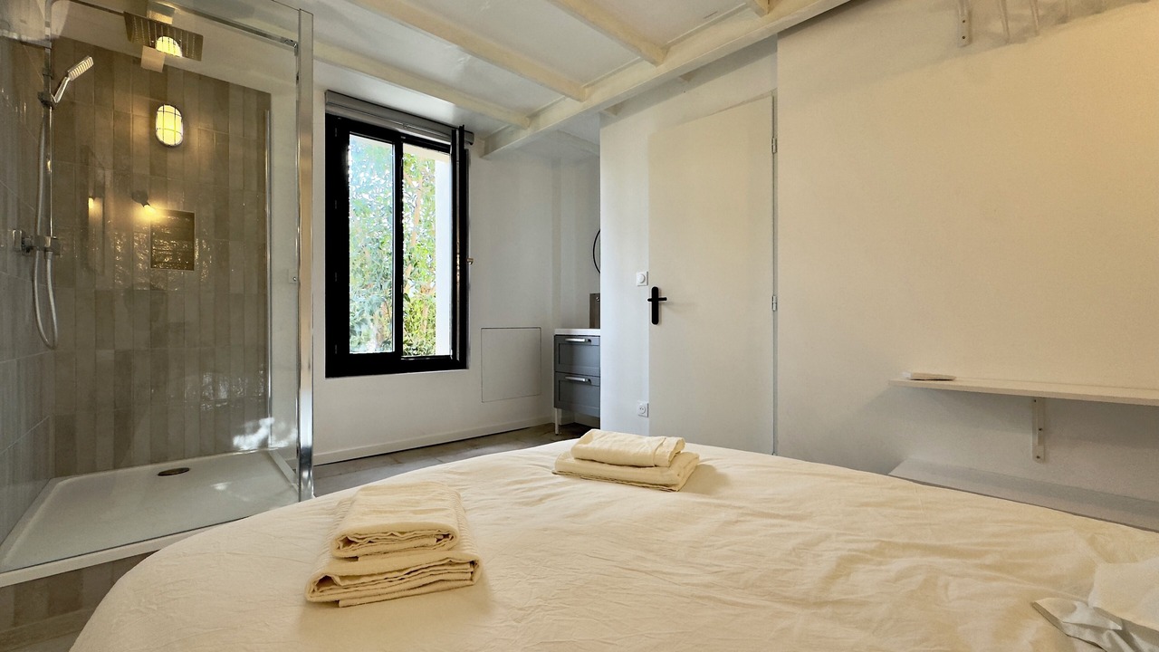 Photo of Bedroom in Lemasson