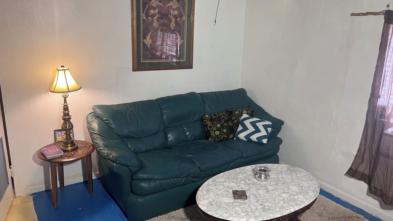 Photo of Livingroom in Van Horn