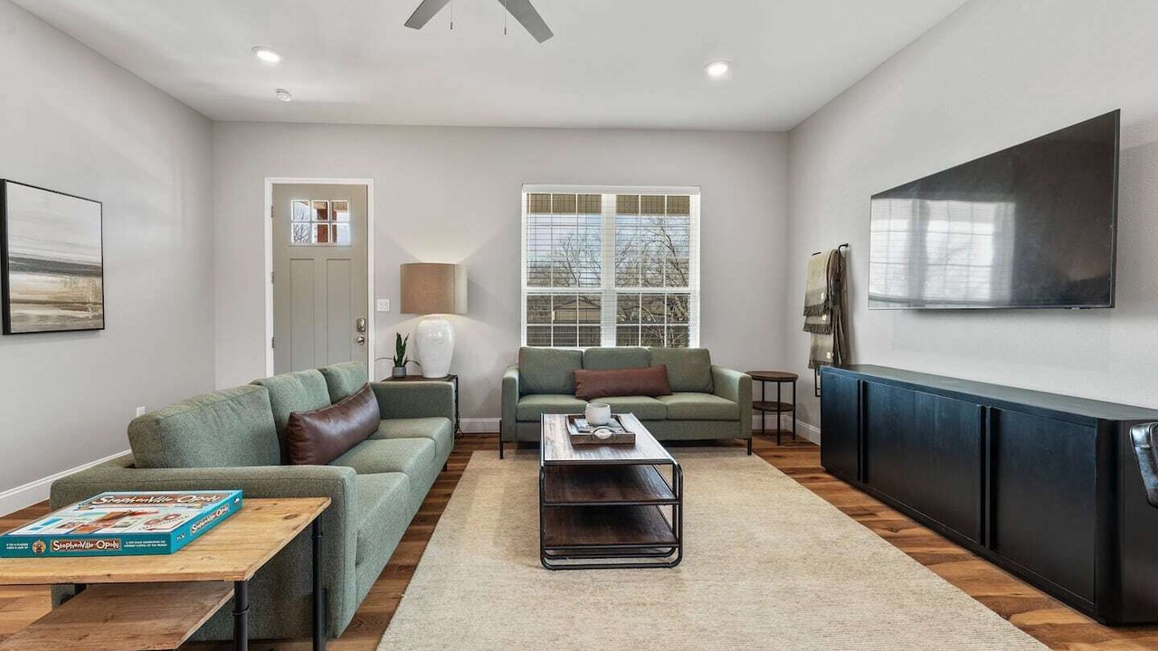 Photo of Livingroom in Stephenville